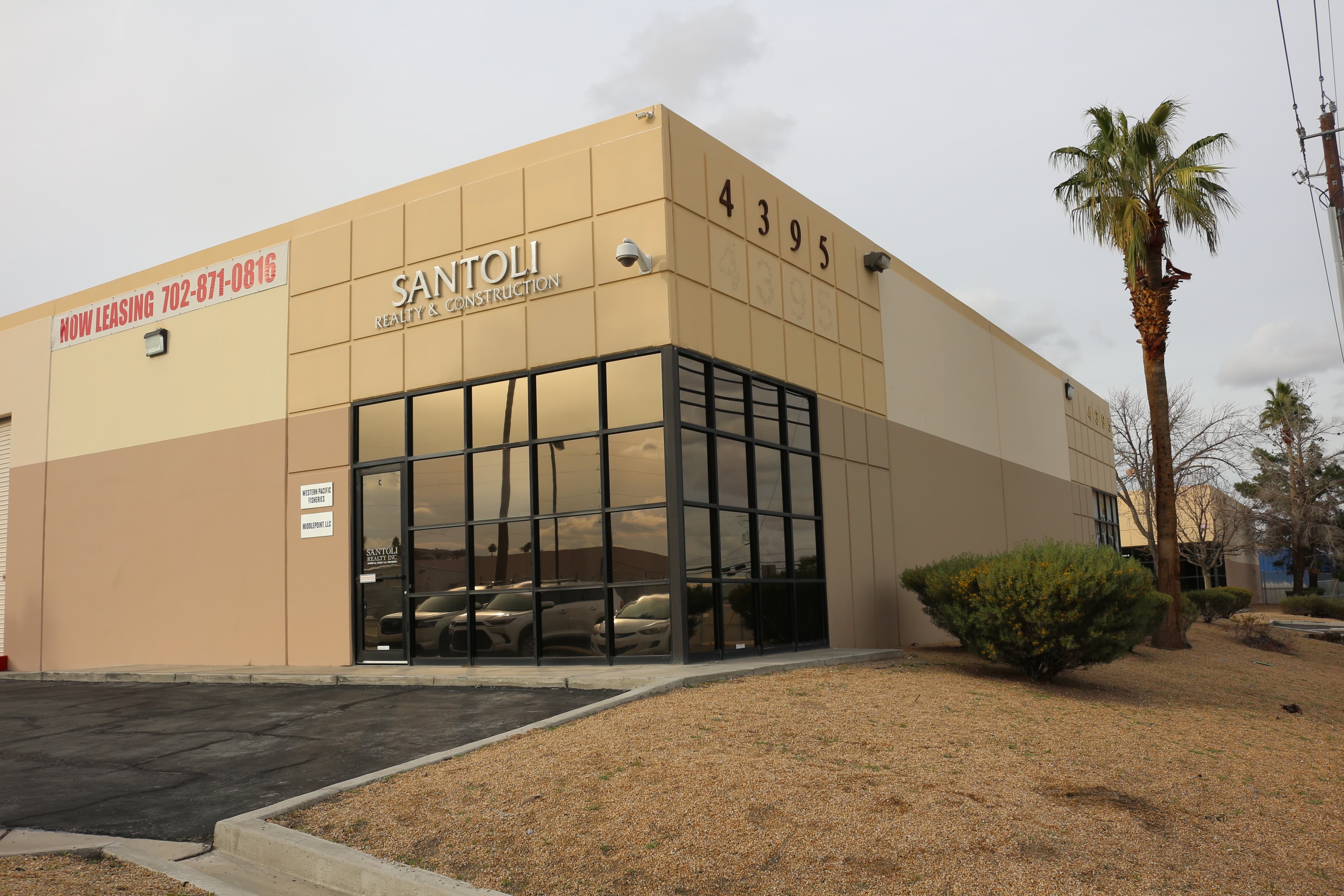 Santoli Business Park - Image 1